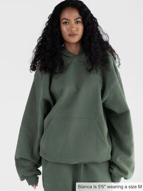 COMFRT Never Worn relaxed Olive Green Oversized Hoodie - Women and Sweatpants